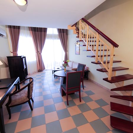 Lotus Desaru Beach Resort & Spa Bandar Penawar Εξωτερικό φωτογραφία